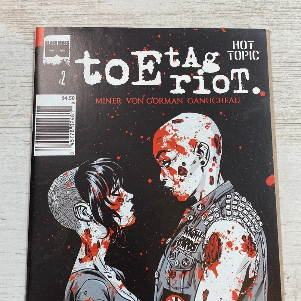 Toe Tag Riot #2 Hot Topic Comic Book - Picture 3 of 7